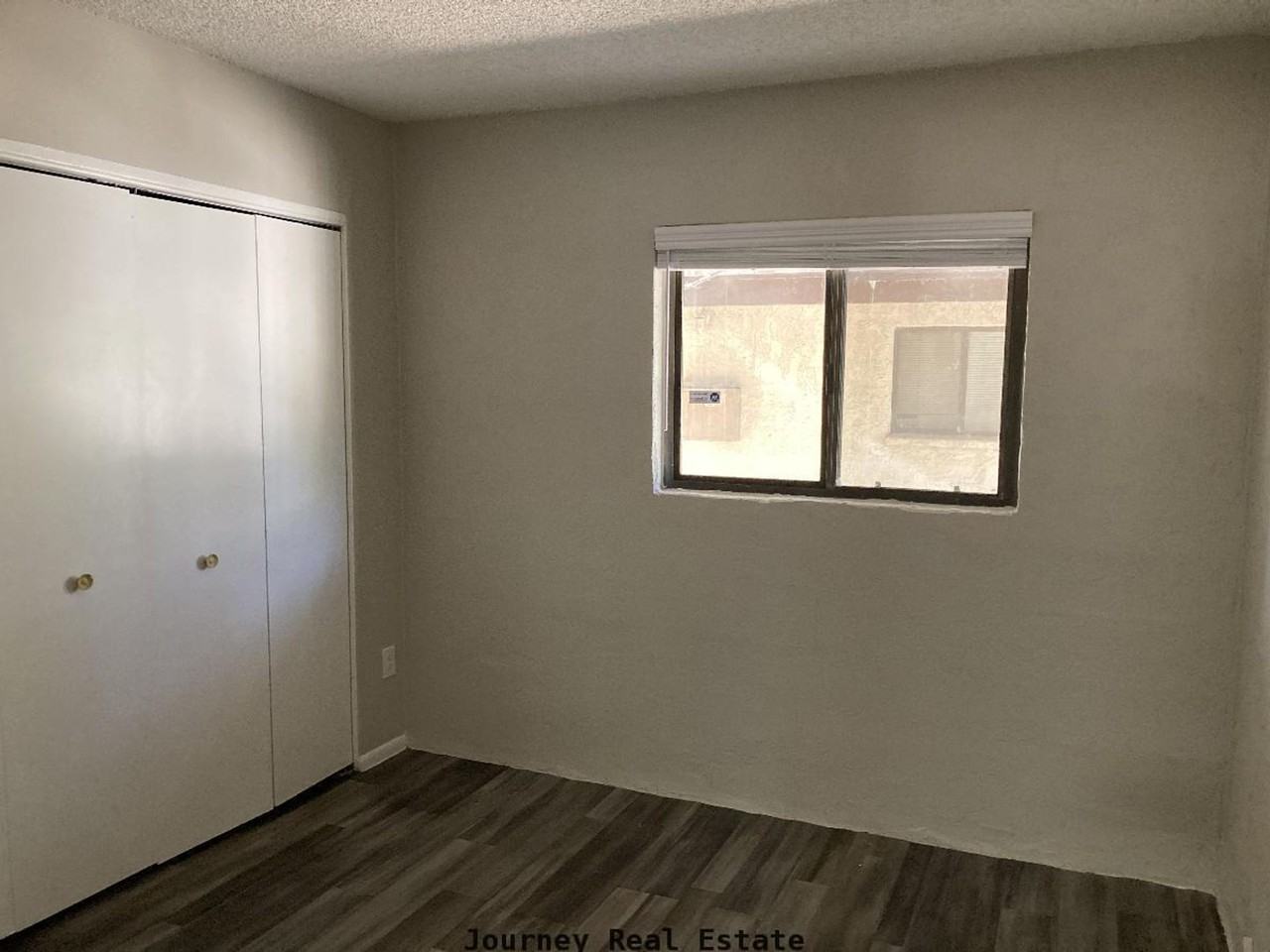 312 Bridge St - Photo 5 of 10