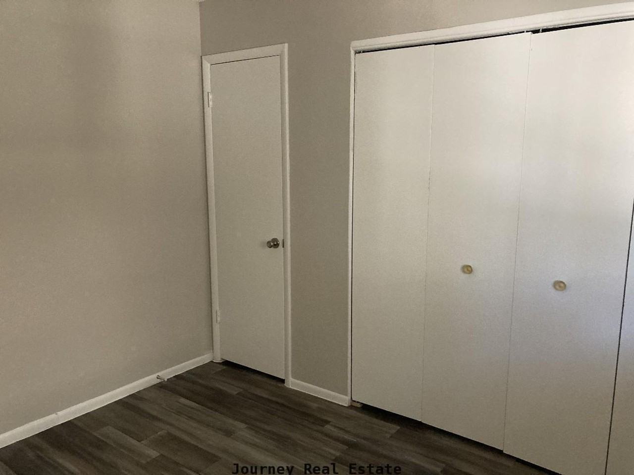 312 Bridge St - Photo 6 of 10