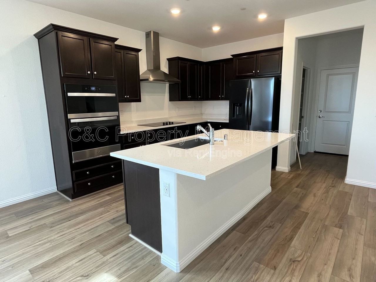 3102 Barnowl Way - Photo 5 of 17