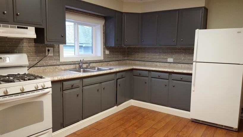 249 Poplar St - Photo 2 of 21