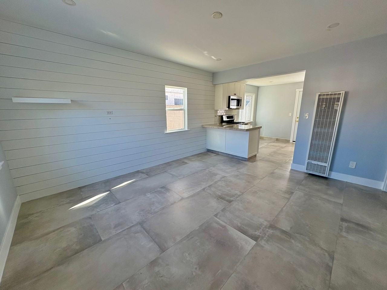 4148 W 149th St - Photo 3 of 13