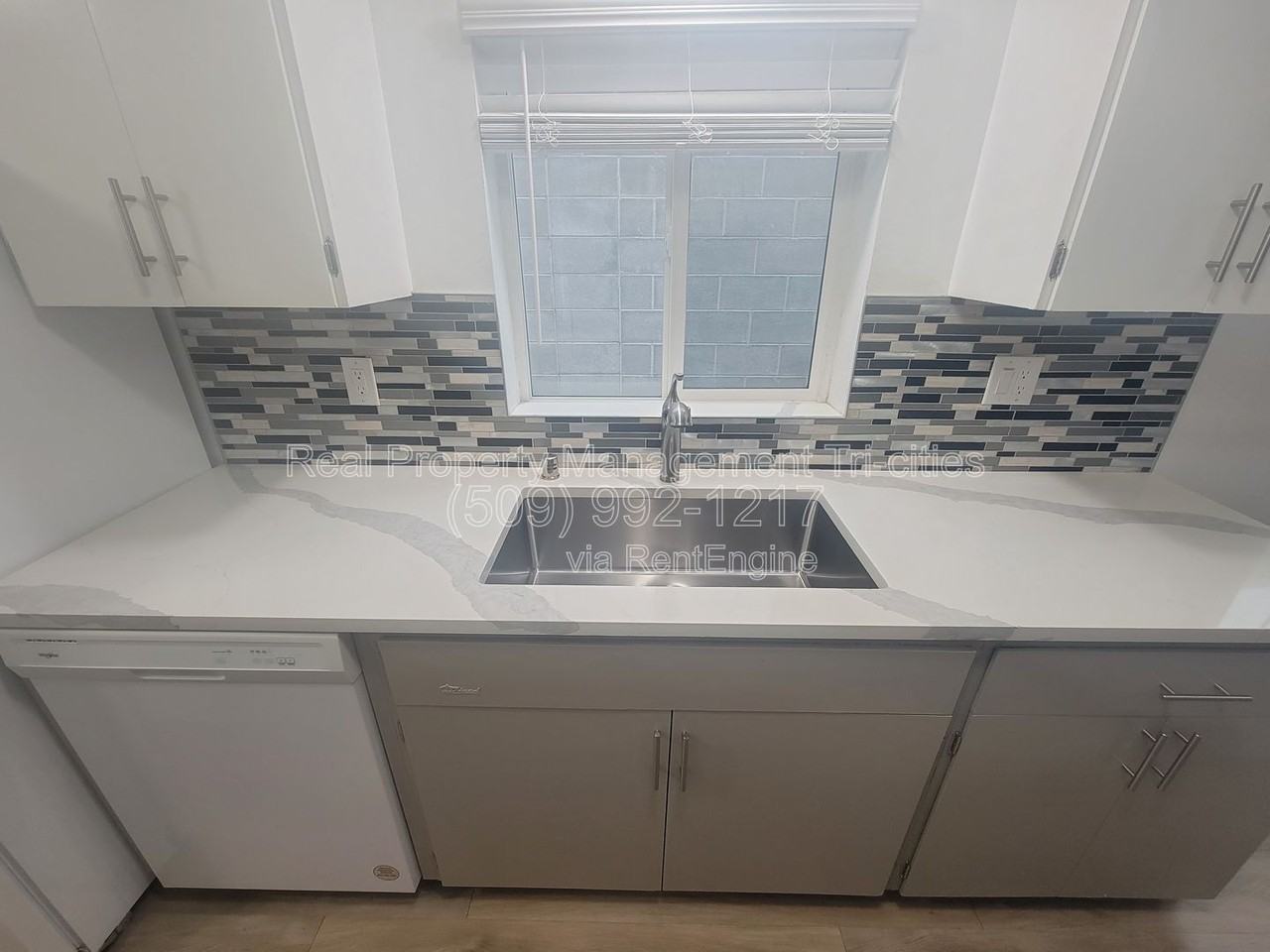 1817 W Cartmell St #202 - Photo 6 of 14