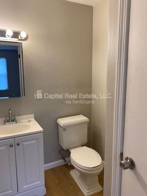 729 Oxen Dr - Photo 4 of 10