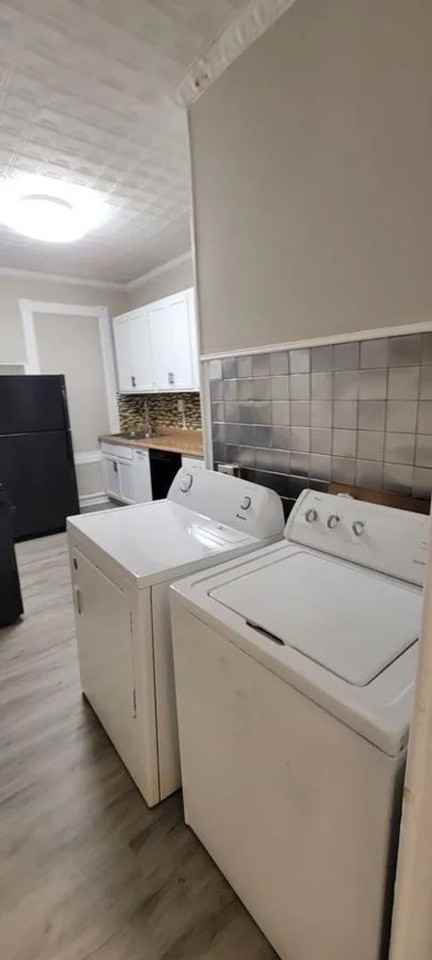 1940 W Lexington St - Photo 4 of 6