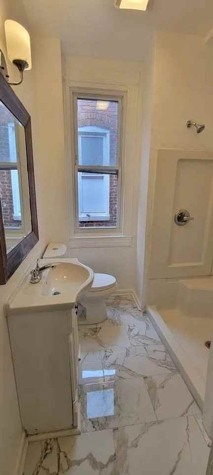 1940 W Lexington St - Photo 5 of 6