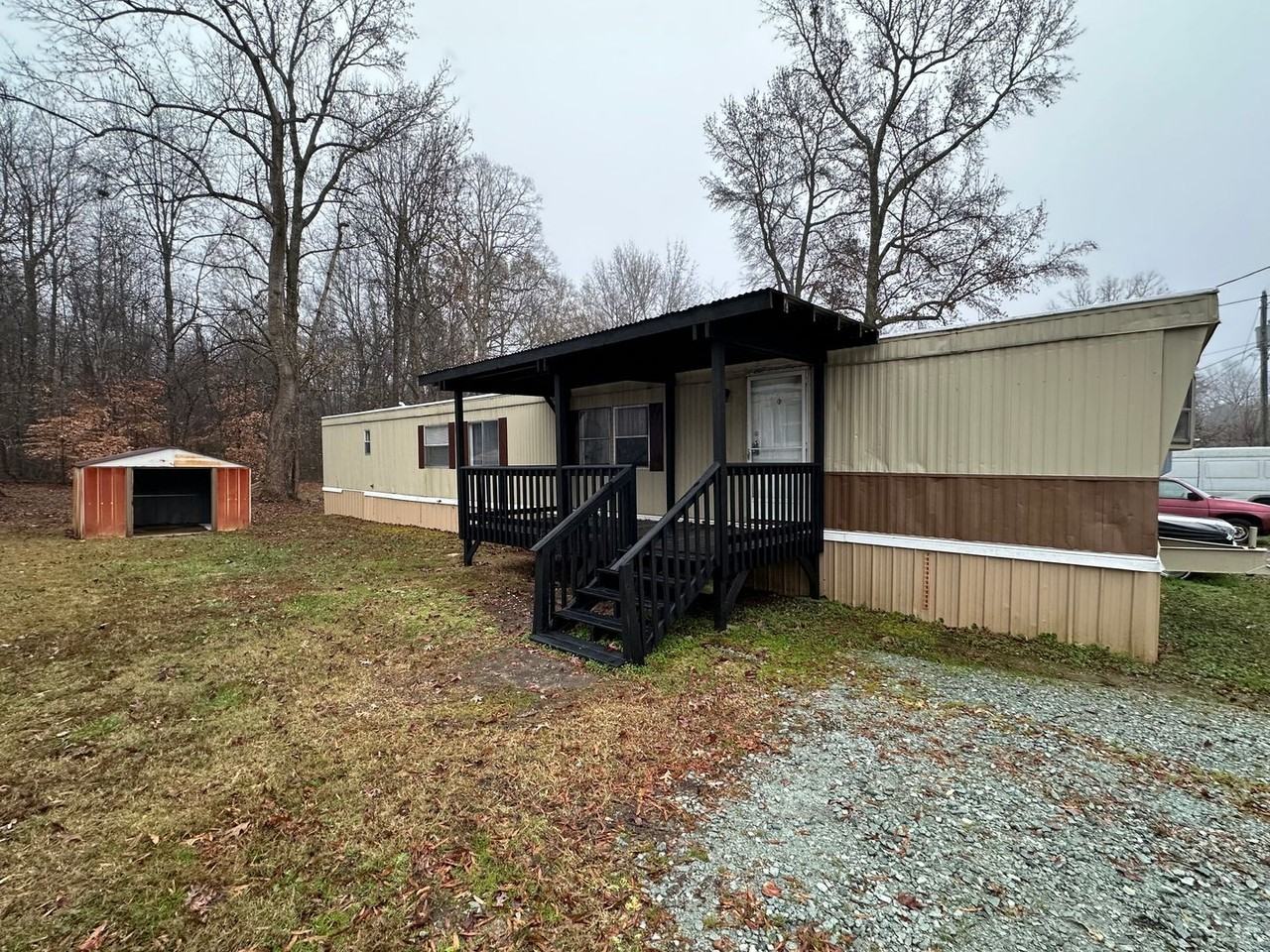 150 Matthias Briggs Dr - Photo 2 of 17