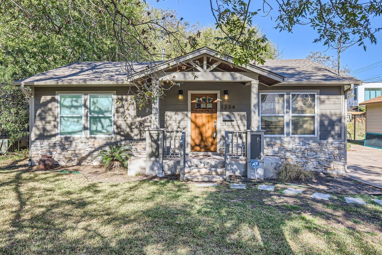 1204 W Saint Johns Ave - Photo 2 of 29