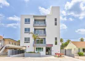 featured image of 14748 Victory Blvd