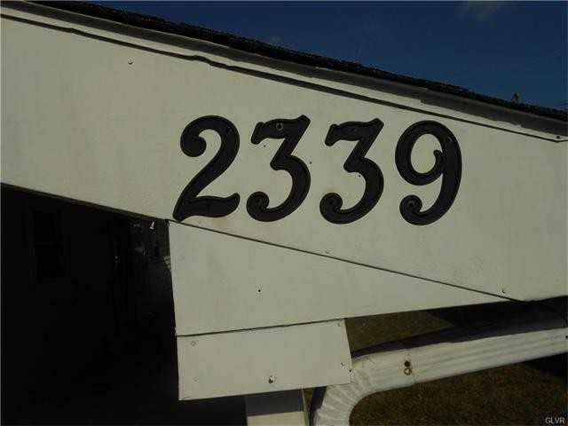 2339 Lancaster Ave - Photo 2 of 25