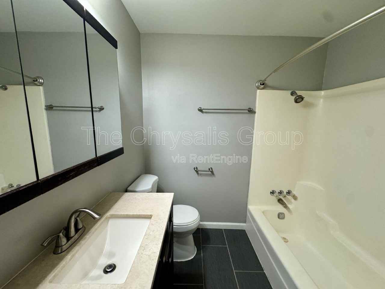 600 E Mckinley Rd #3A - Photo 5 of 10