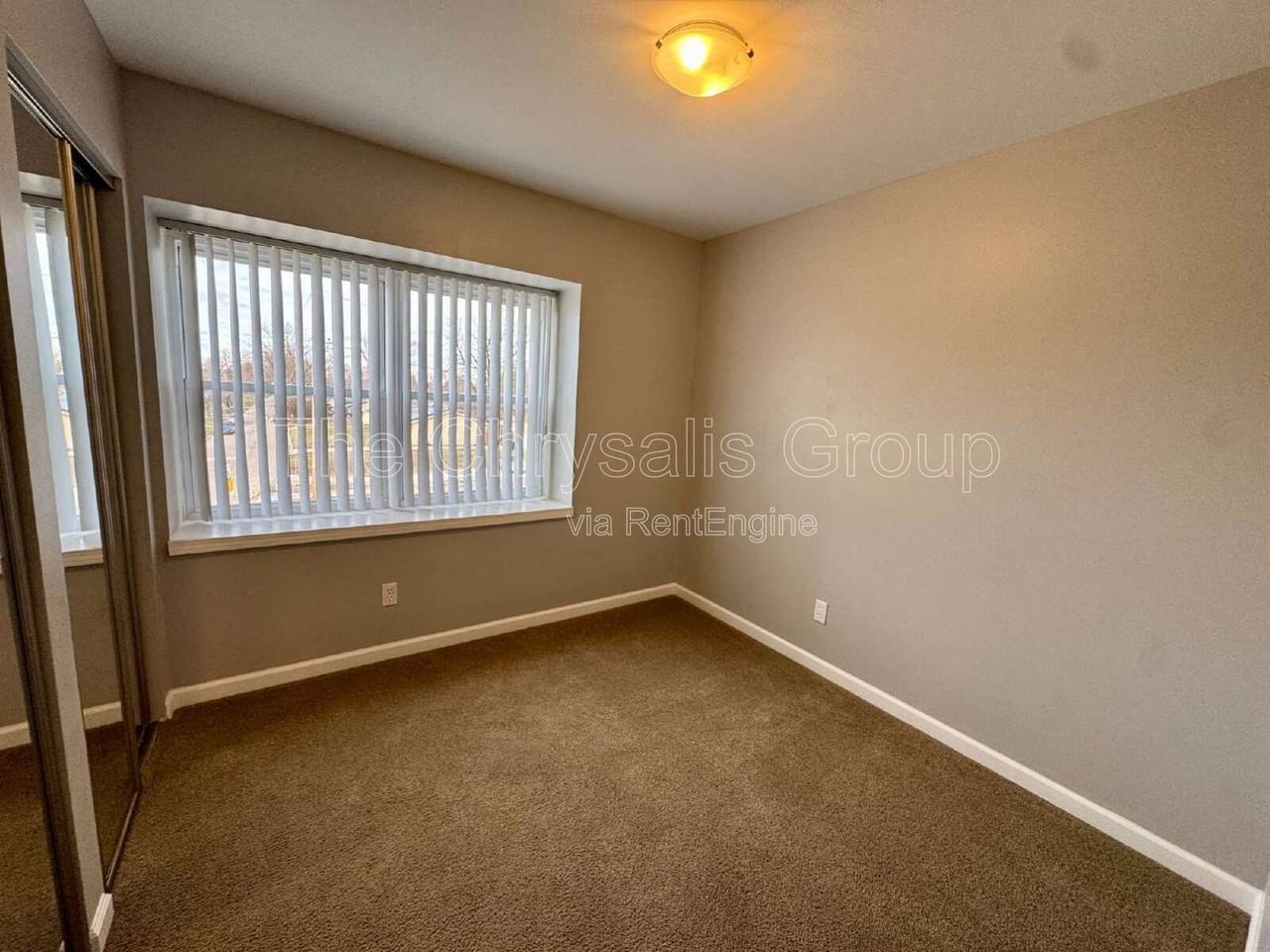 600 E Mckinley Rd #3A - Photo 7 of 10