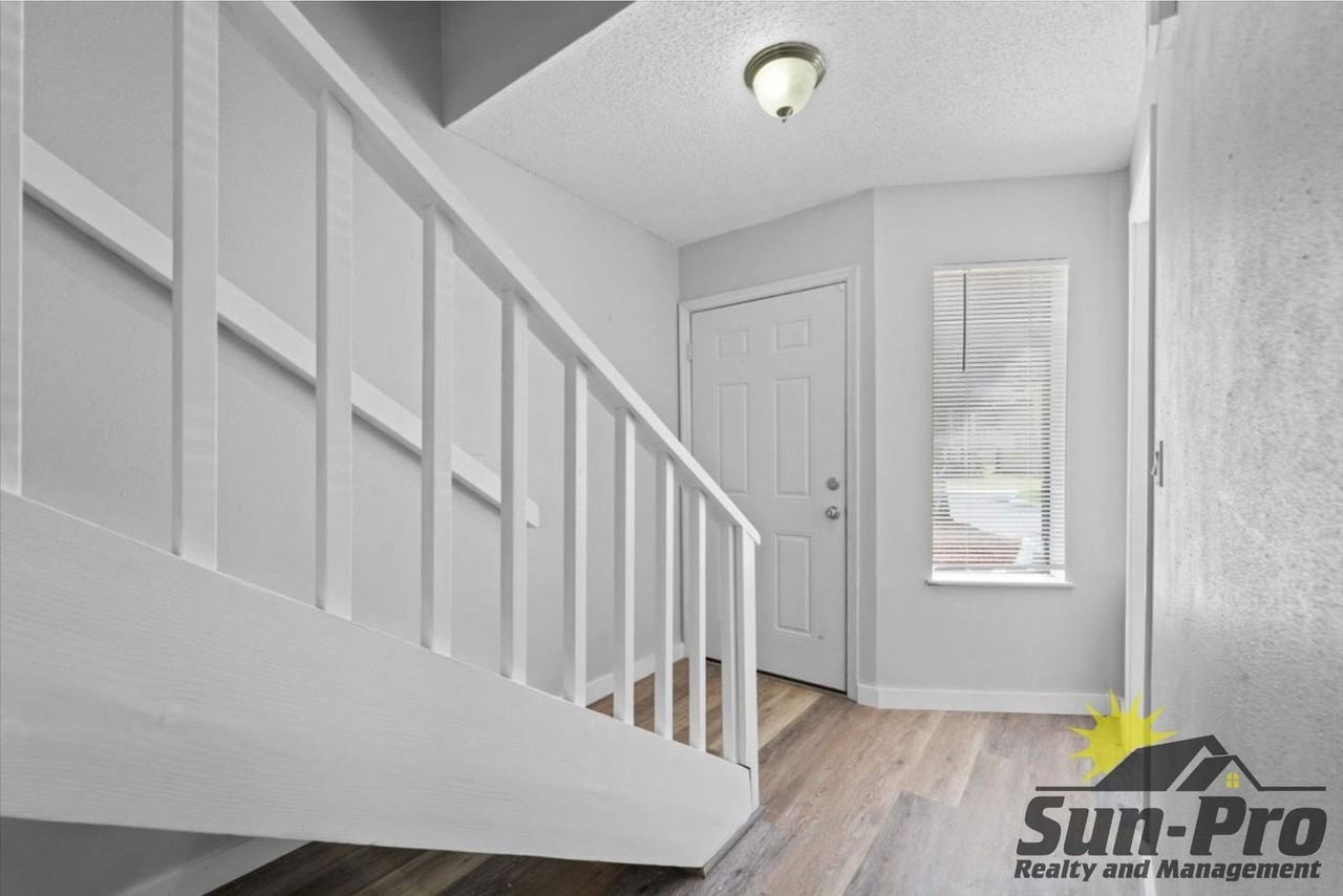 3960 Oak Trail Run #2501 - Photo 2 of 24