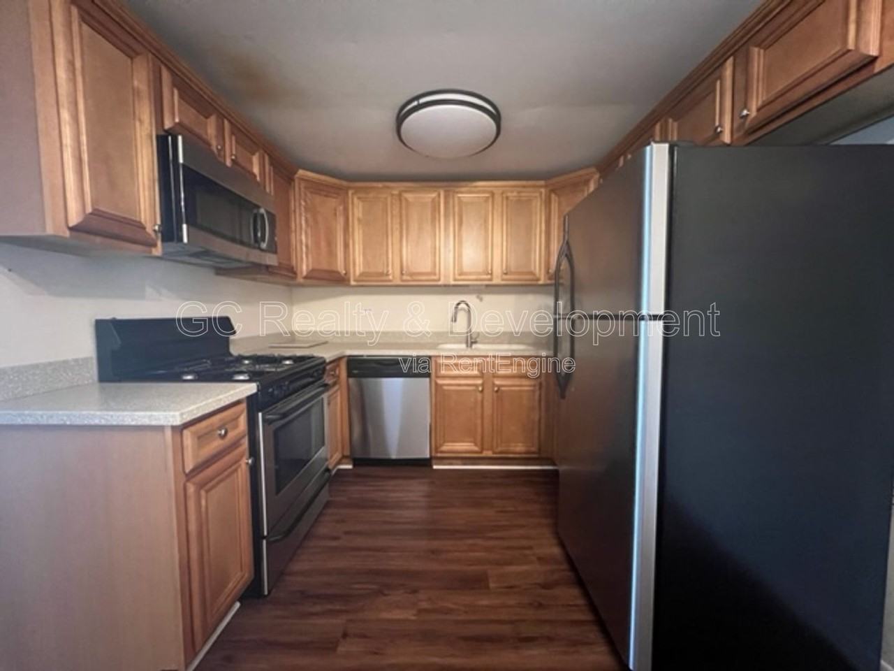 1426 Ellisville Ln - Photo 2 of 18