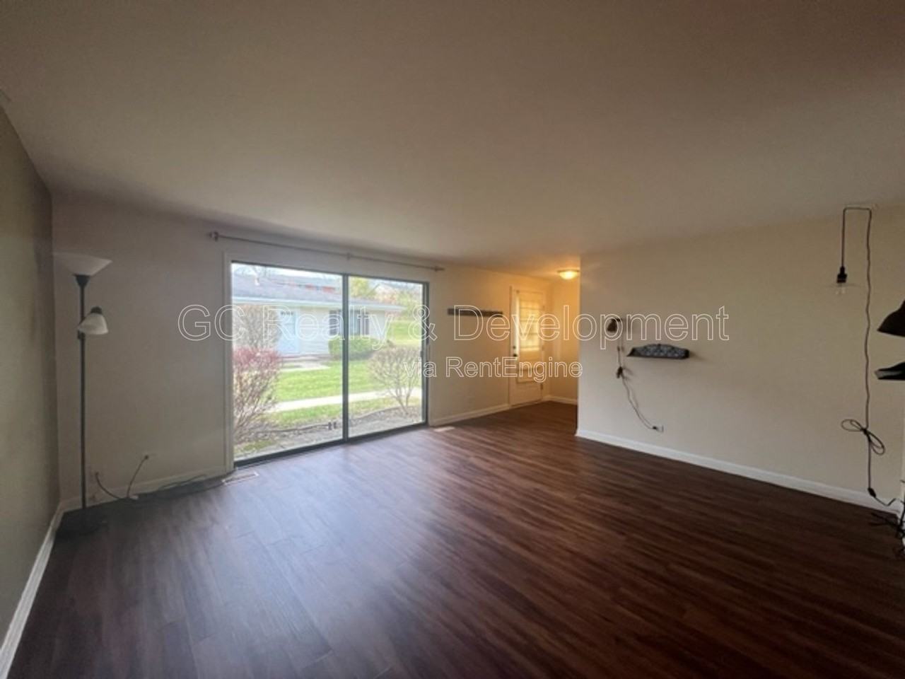 1426 Ellisville Ln - Photo 7 of 18