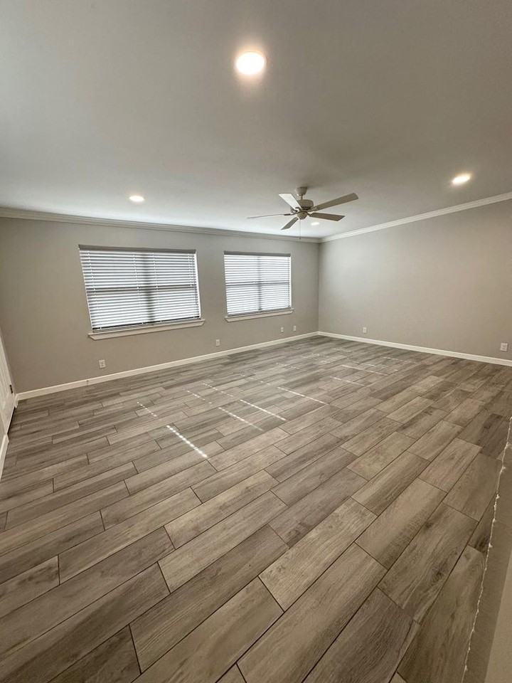 4707 Pasadena Dr - Photo 7 of 13