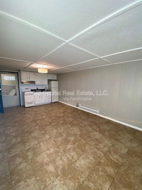 117 N Shamrock St #5 - Photo 4 of 6