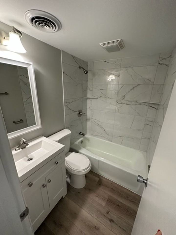 404 S Urbana Ave - Photo 2 of 10