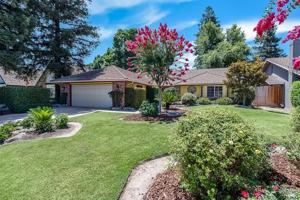 featured image of 4933 W Grove Ave