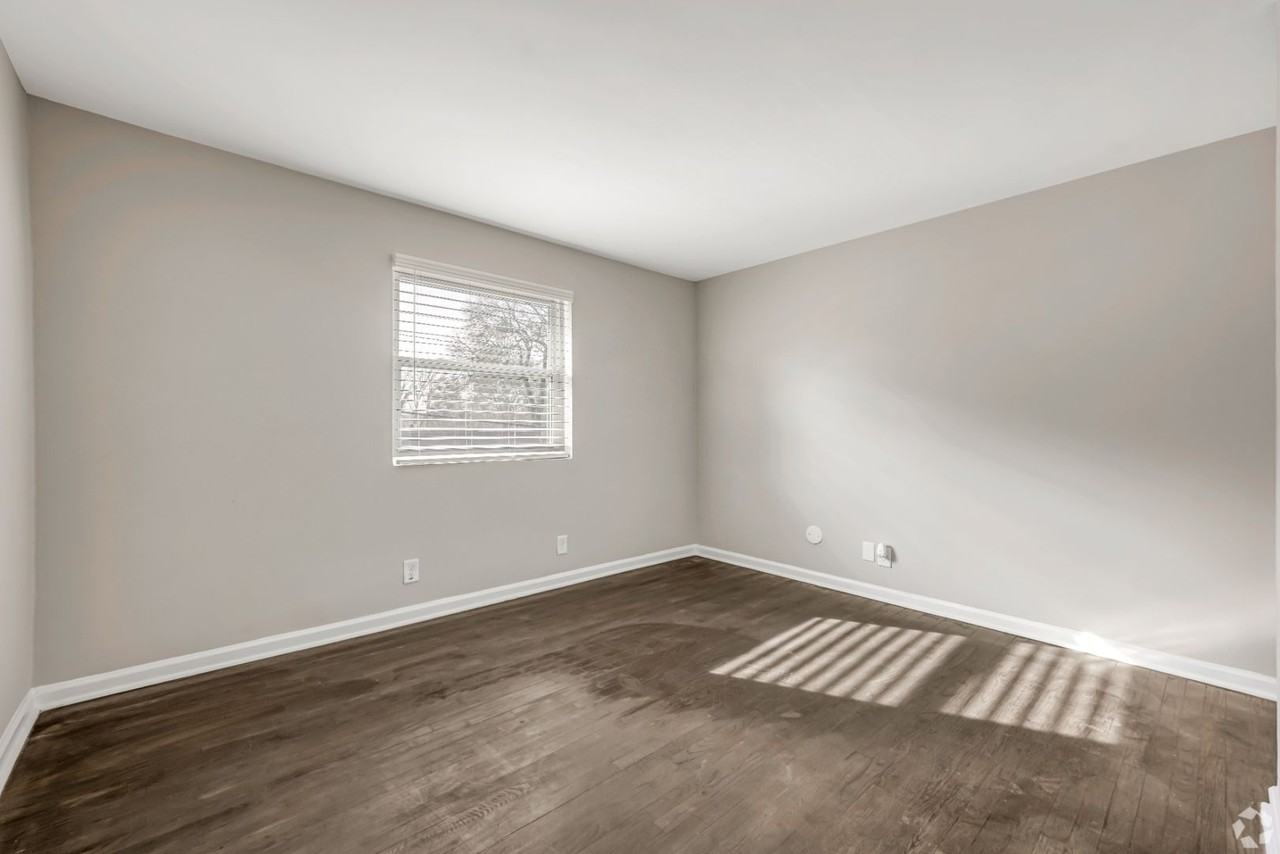 2129 Martin Luther King Jr Dr Sw - Photo 5 of 7