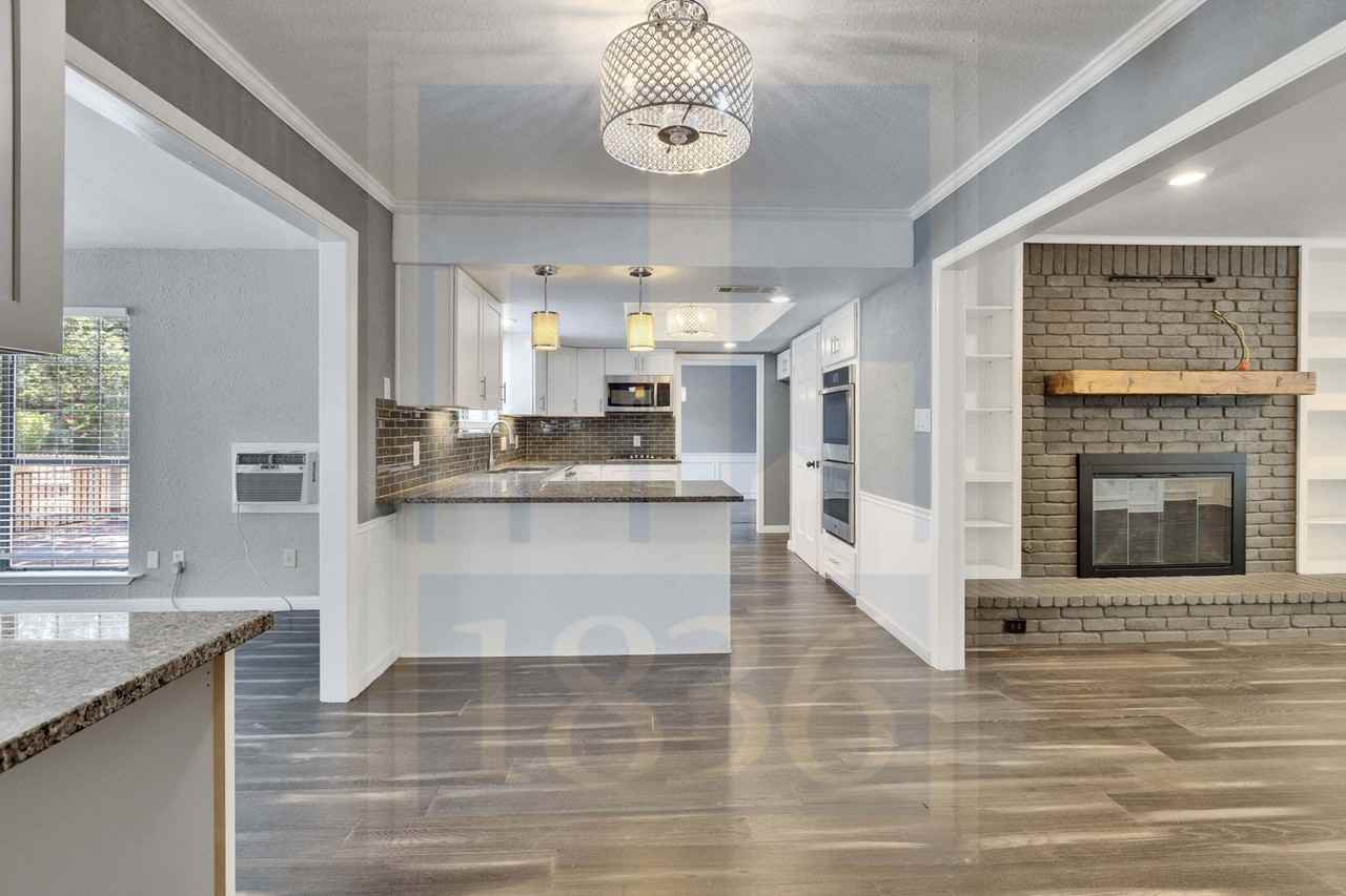 11301 Taterwood Dr - Photo 2 of 42