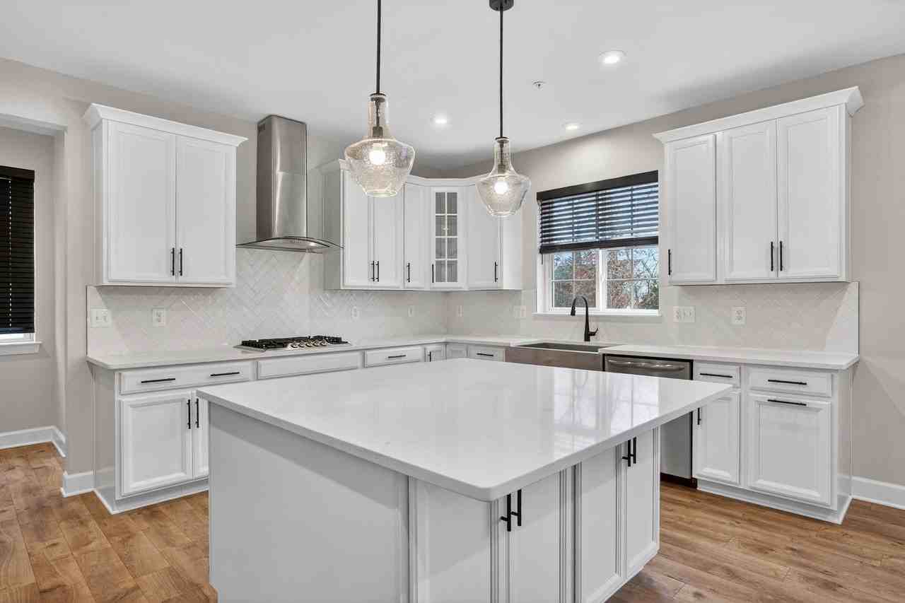 9326 Pepper Mill Ct - Photo 4 of 15