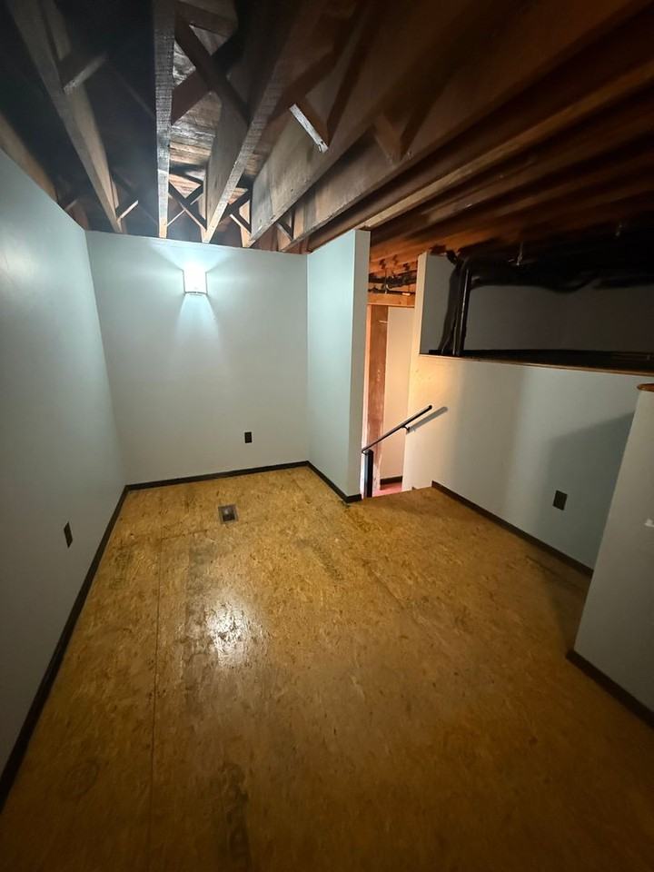 331 E Water St #207 - Photo 7 of 7