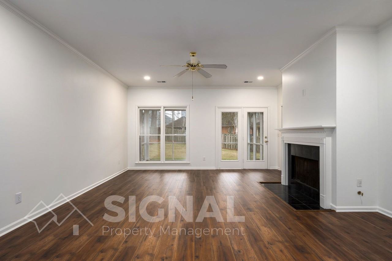 6019 Mill Creek Dr - Photo 6 of 32