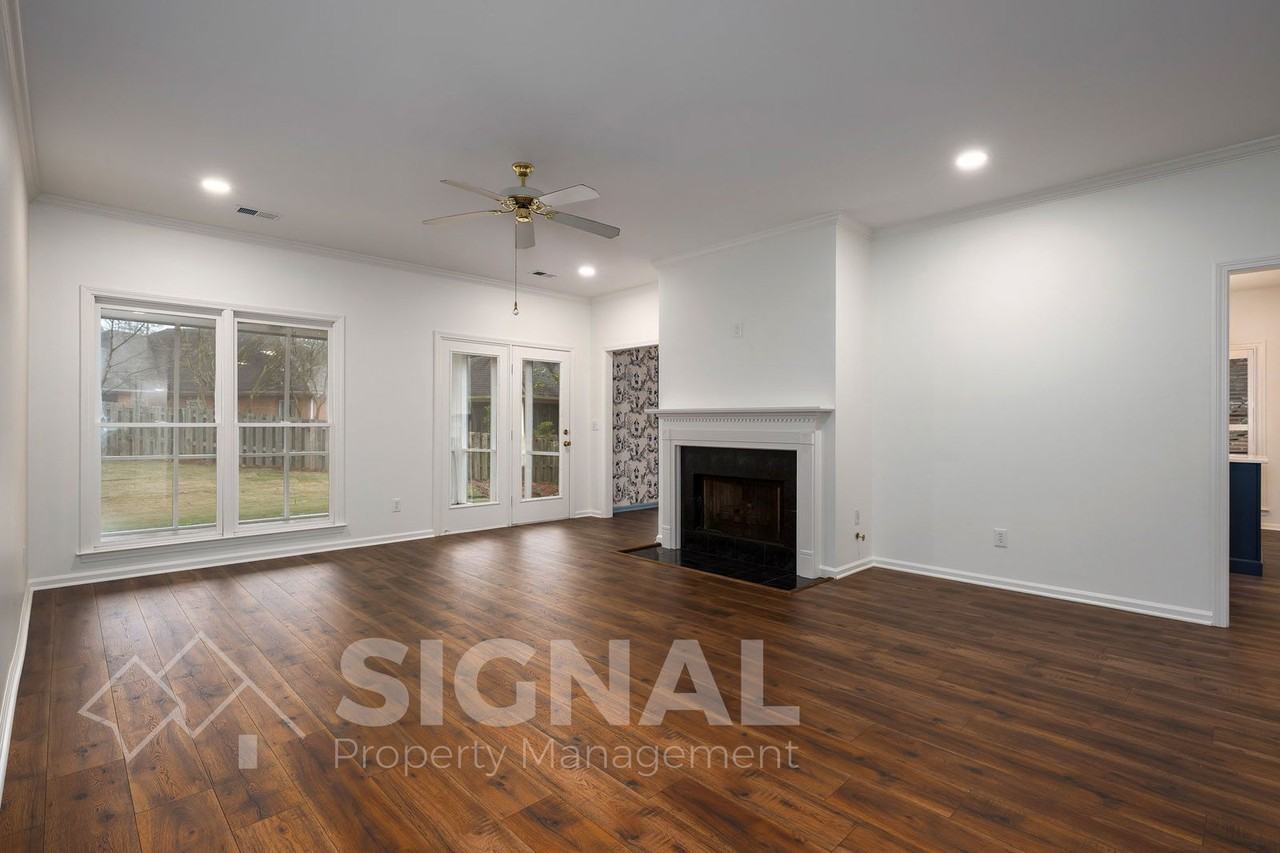 6019 Mill Creek Dr - Photo 7 of 32