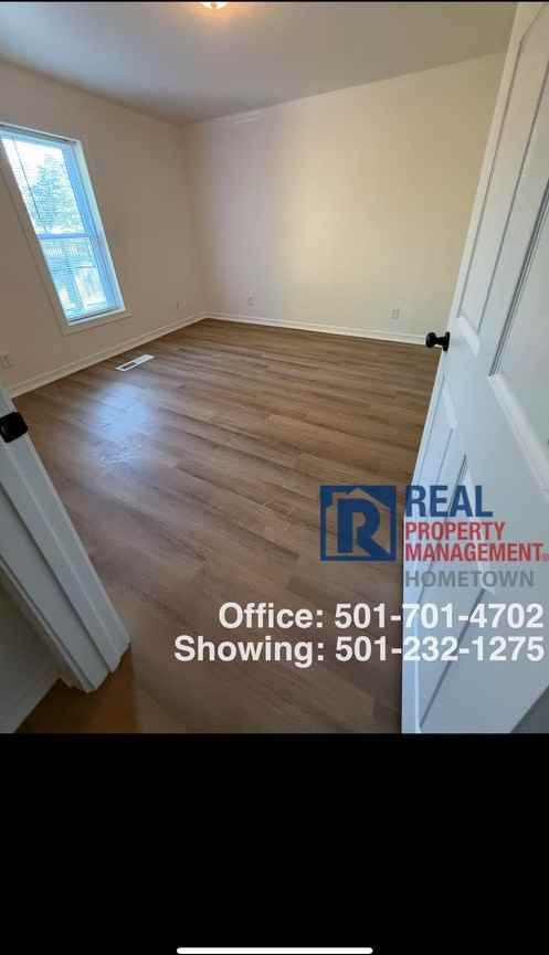 173 Hershell Rd #A - Photo 5 of 15