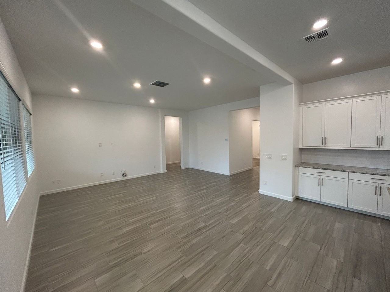 16776 W Vereda Solana Dr - Photo 5 of 25