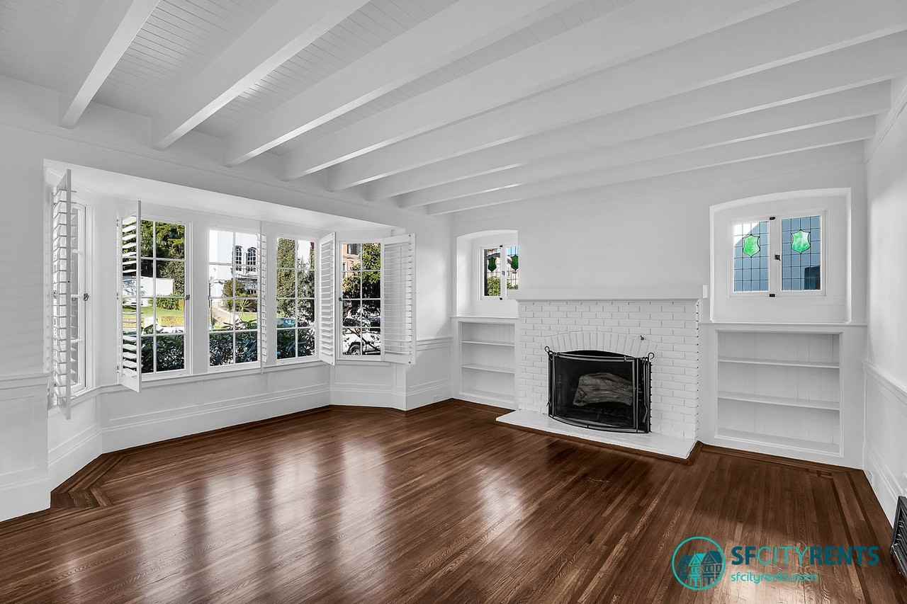 281 Magellan Ave - Photo 4 of 39