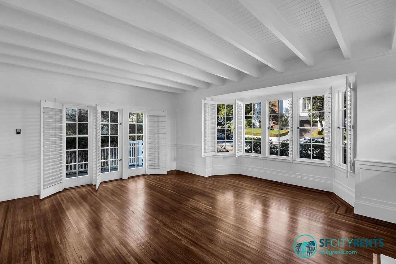 281 Magellan Ave - Photo 5 of 39