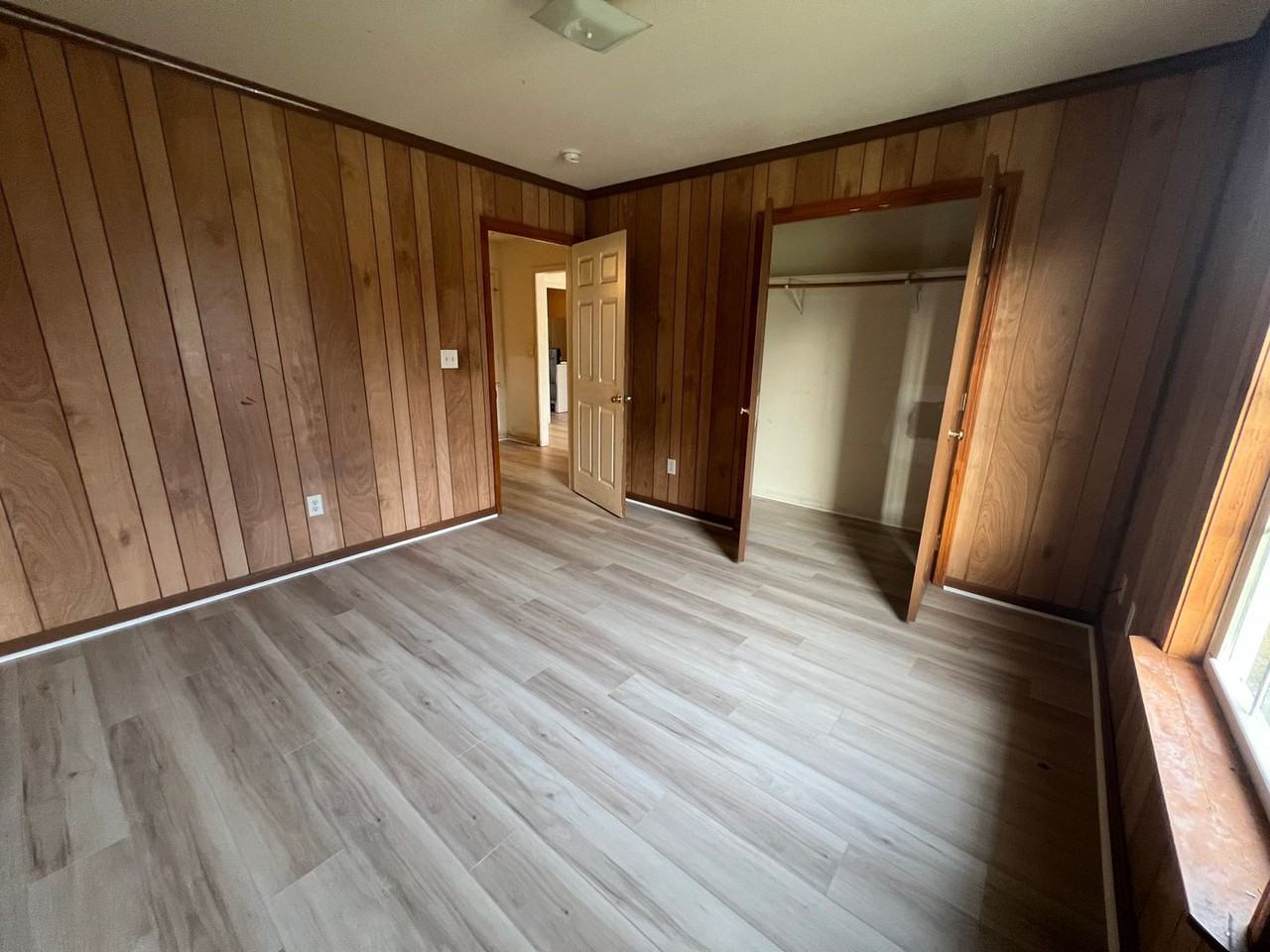 414 30th Pl - Photo 6 of 6