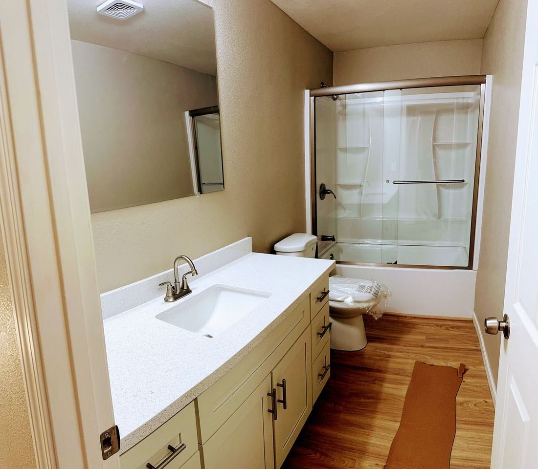 3776 Laddell Ave - Photo 4 of 10