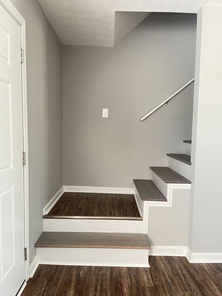 424 Garden City Dr. - Photo 5 of 9