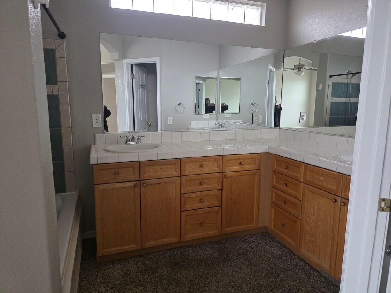 7205 Grand Island Dr - Photo 5 of 12