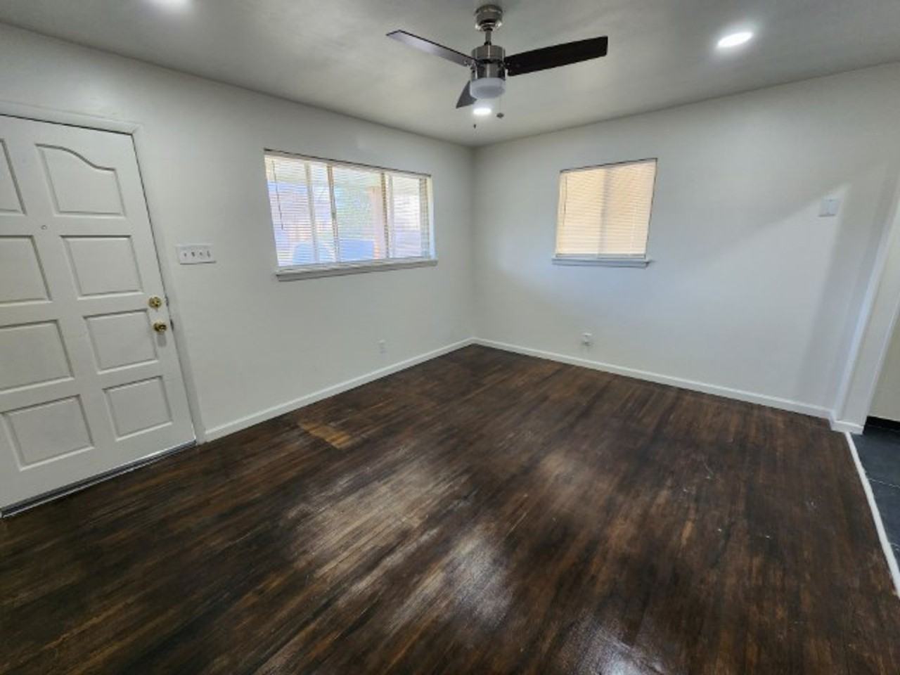 1715 Dr Martin Luther King Dr - Photo 3 of 16