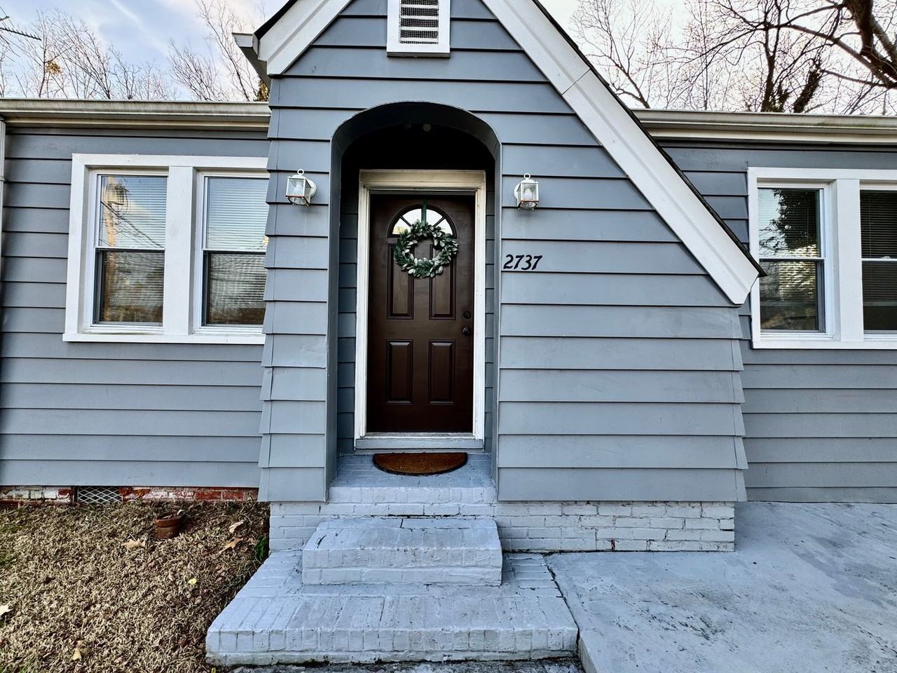 2737 Westminster Ave - Photo 5 of 45