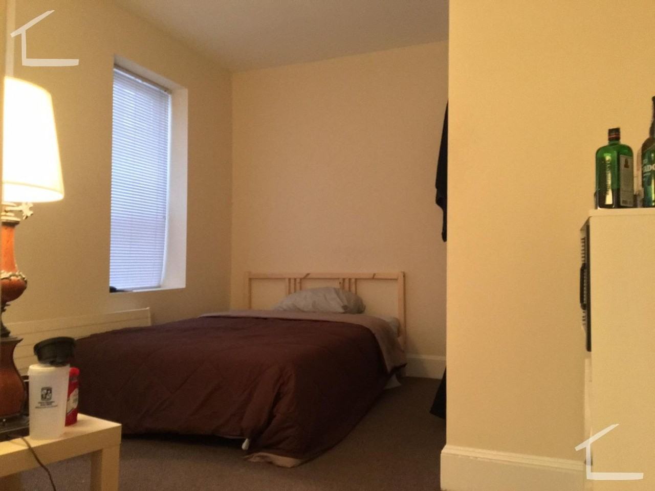 836 Beacon St - Photo 5 of 16