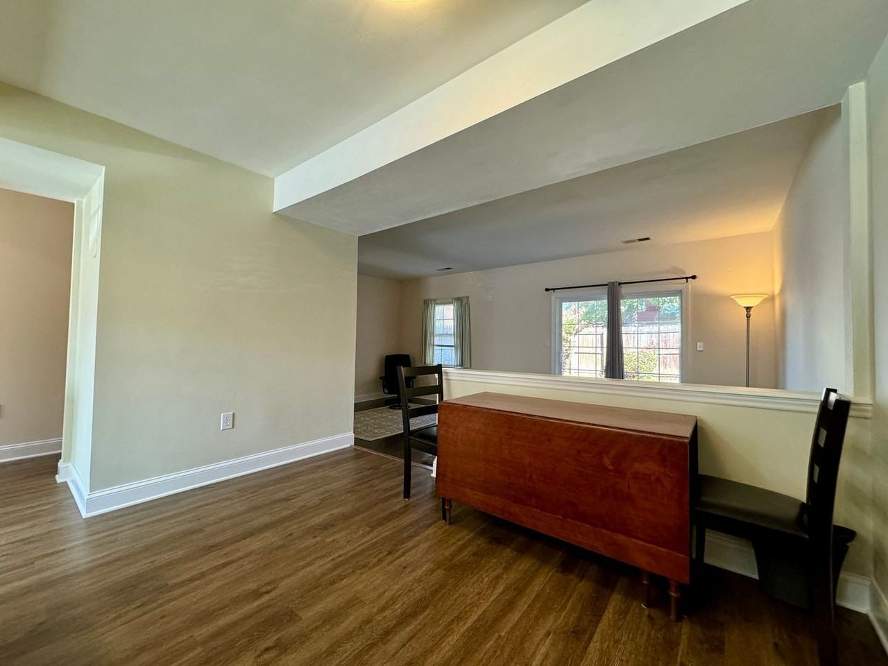 2813 Newton Ct - Photo 2 of 19