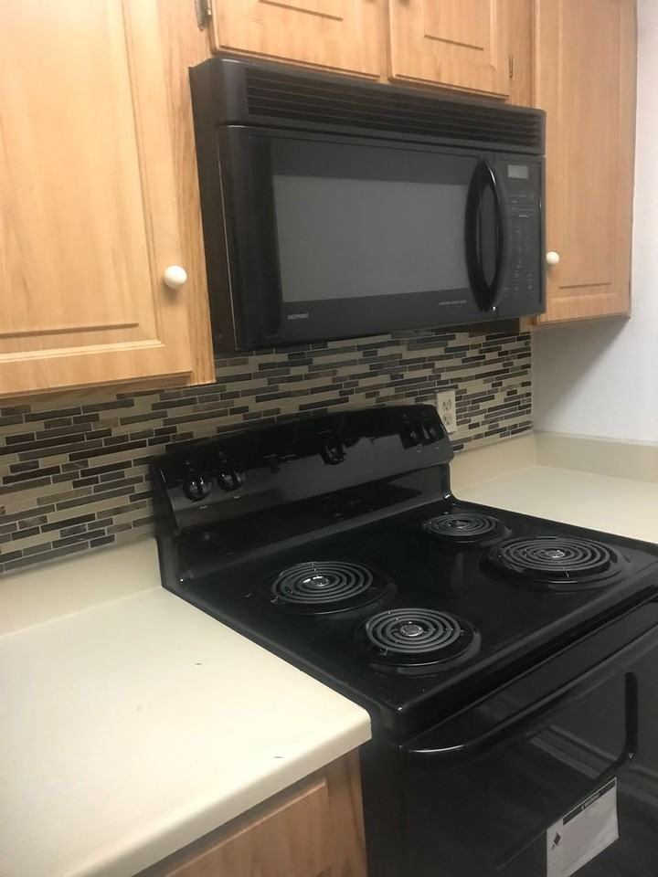 Southridge Apartments - Photo 7 of 13