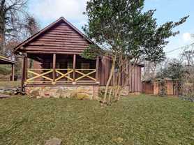 1424 Emory Rd Ne - Photo 1 of 1