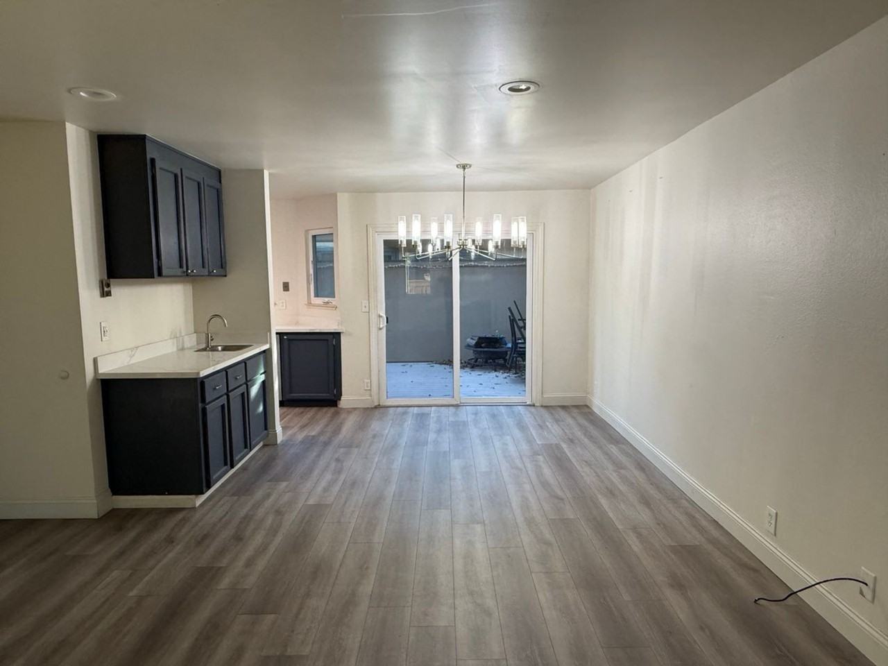 388 Union Ave #C - Photo 4 of 13