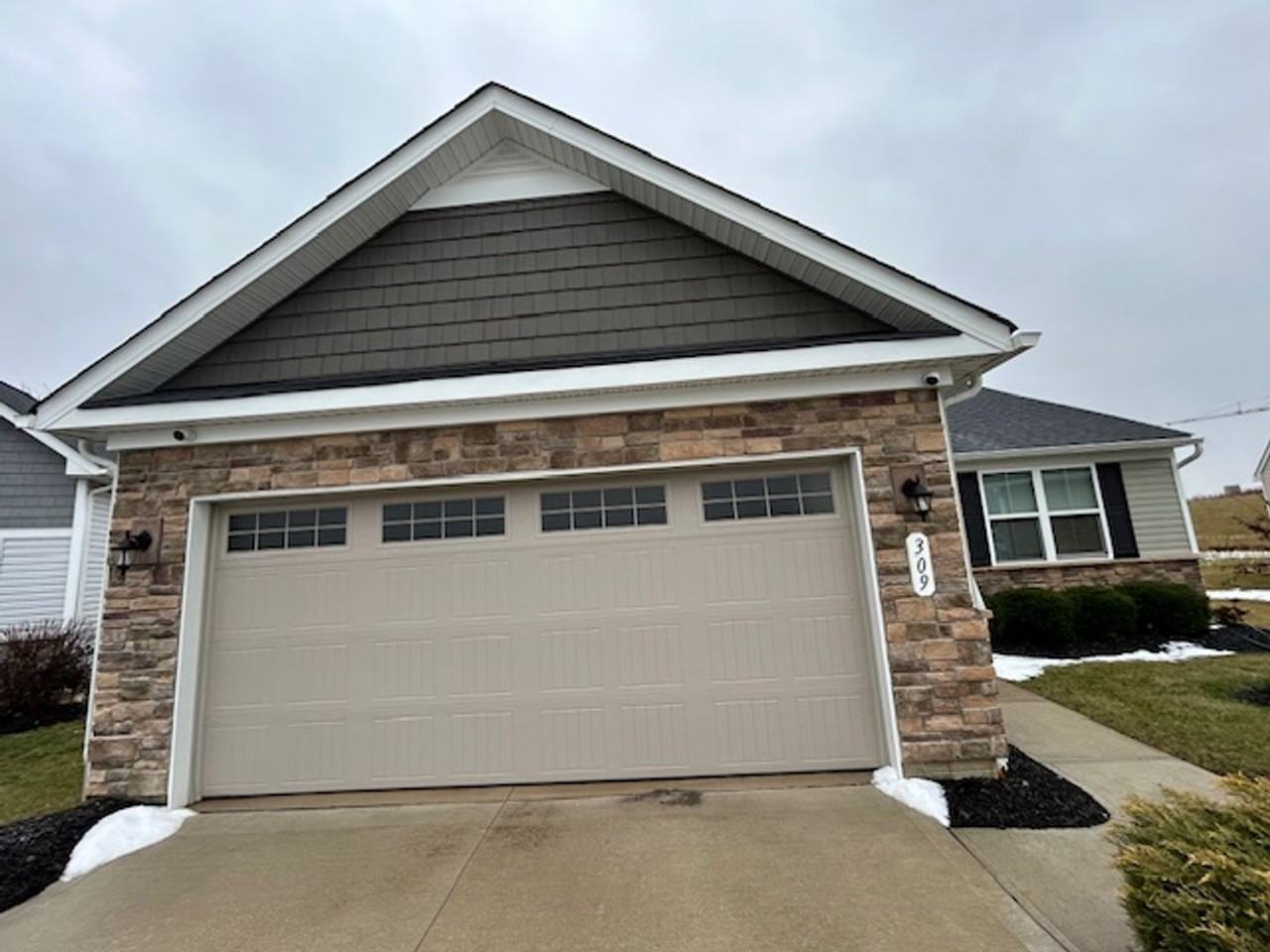 309 Pebble Creek Ct - Photo 2 of 20