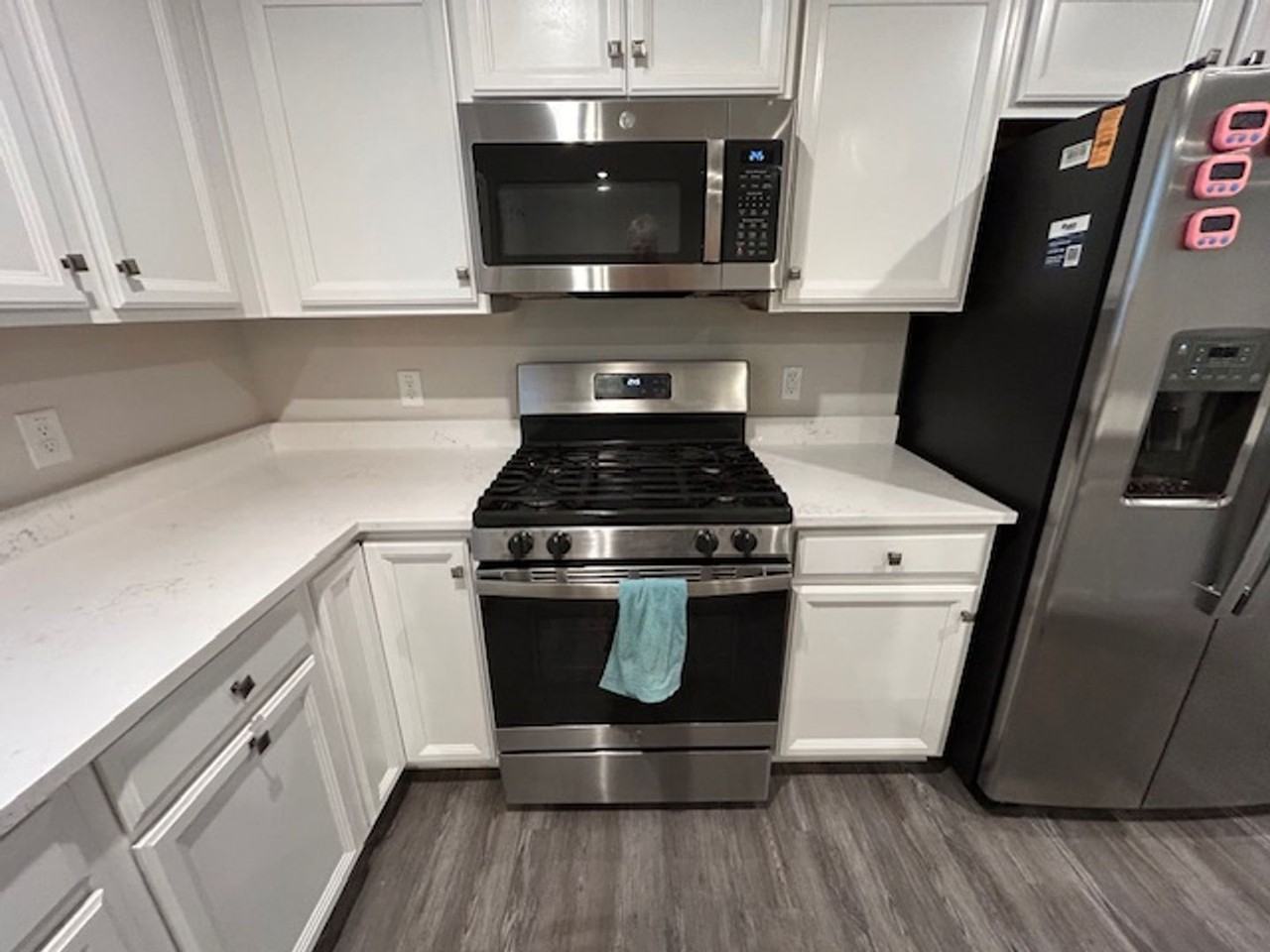 309 Pebble Creek Ct - Photo 5 of 20