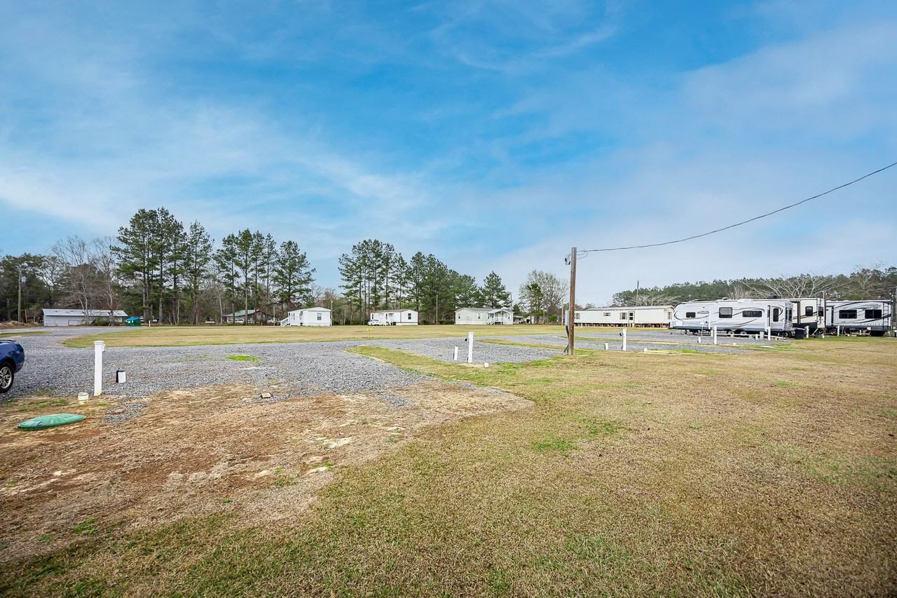 144 Katie Eubanks Rd - Photo 7 of 33