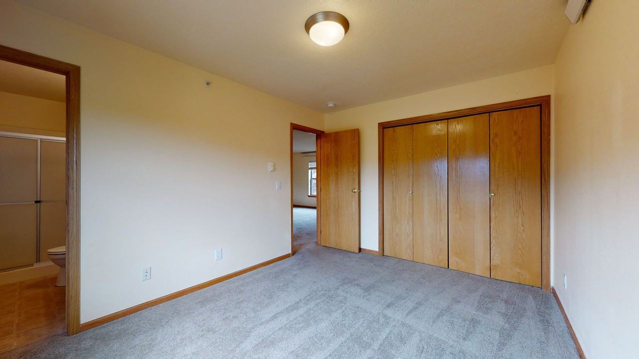 Olympic Village: Your Alpine Sanctuary in the Heart of the Rockies - Photo 3 of 19