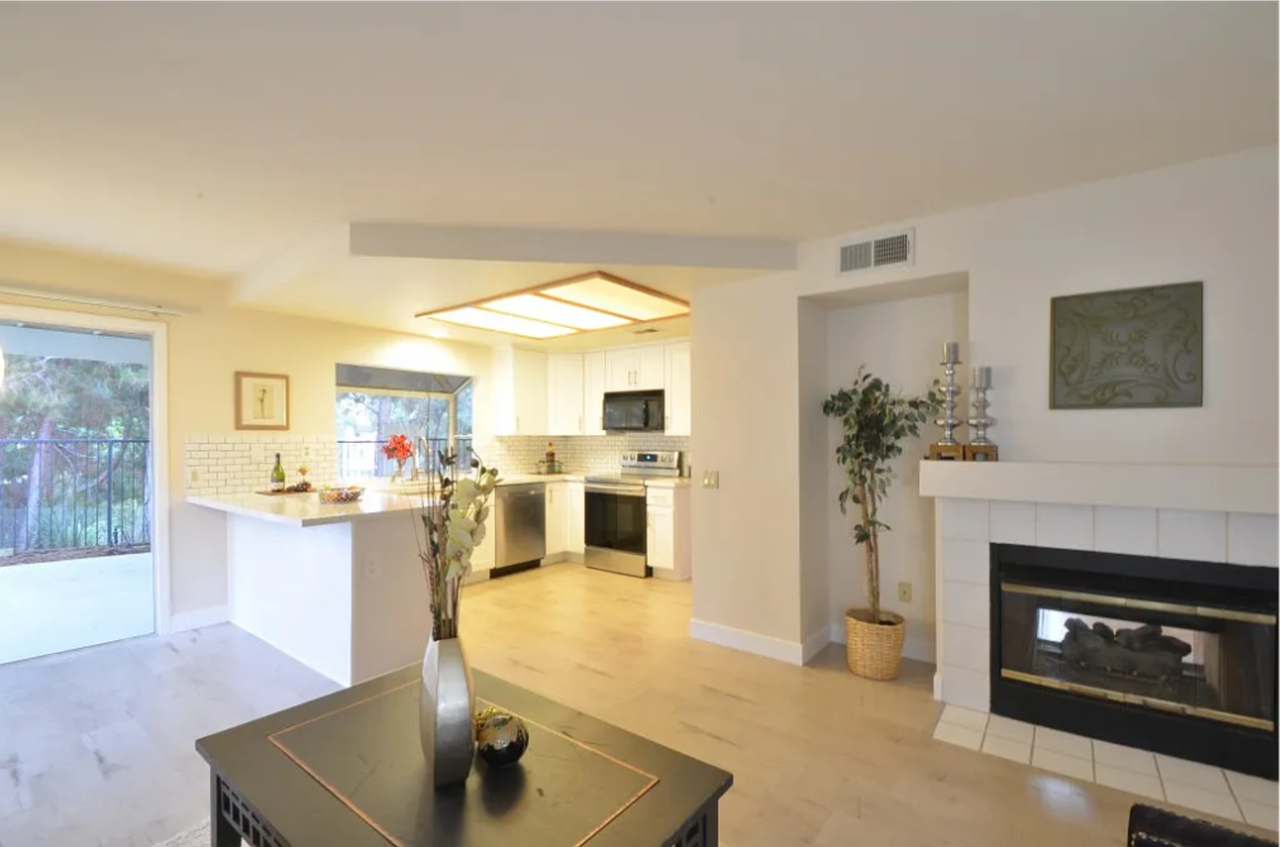 13453 Benbow Ct - Photo 6 of 18