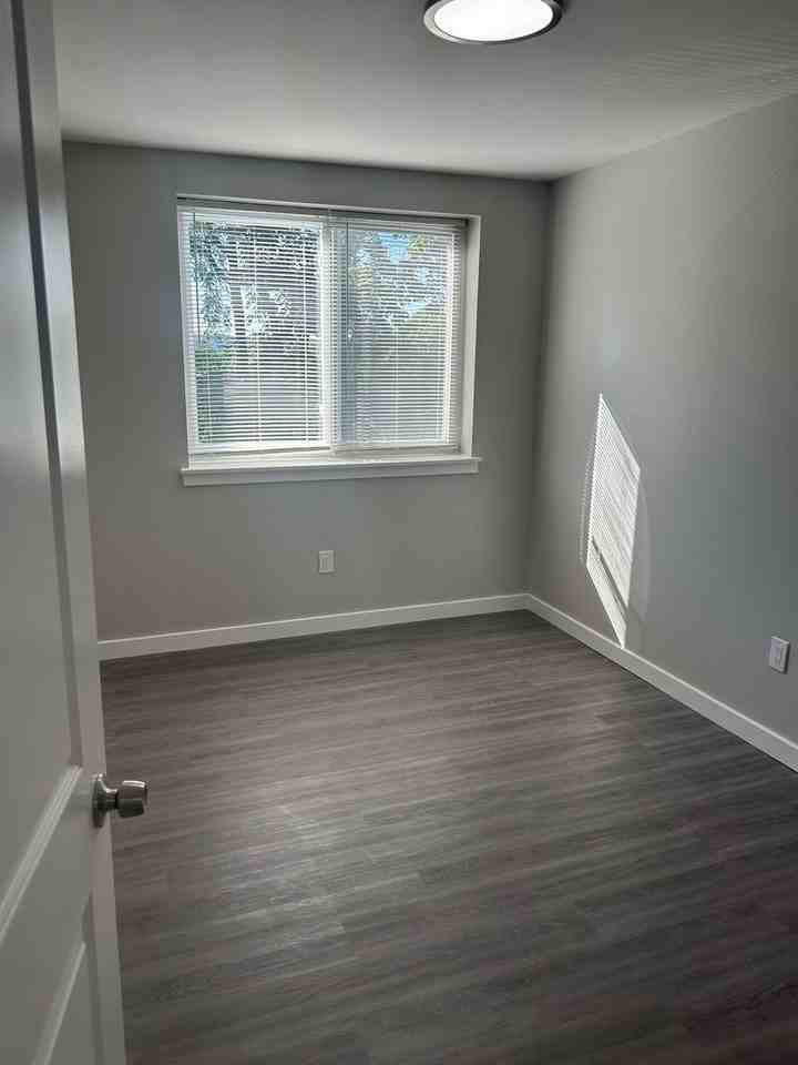 Hillside Terrace Apartments - Photo 5 of 14