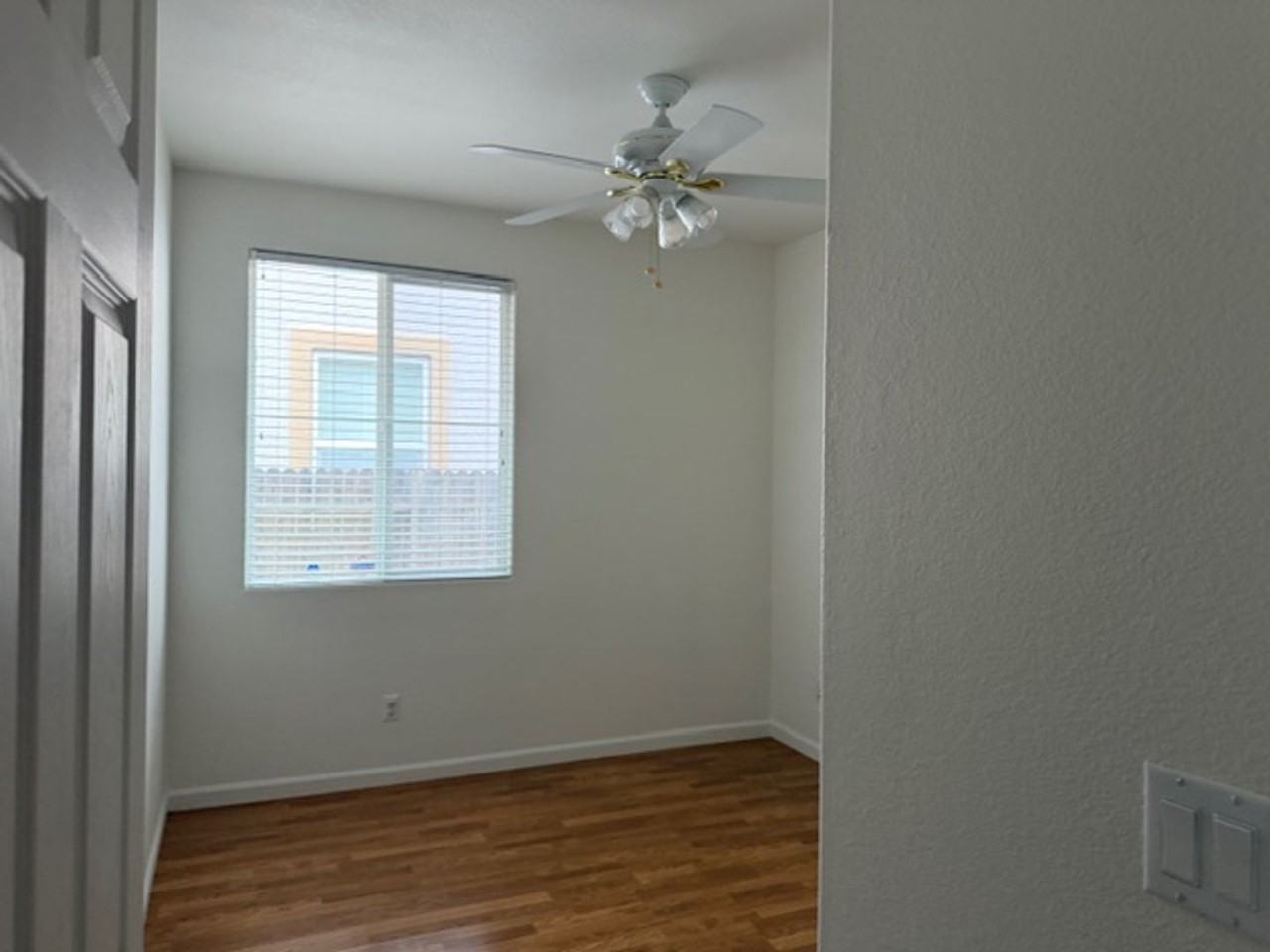 5210 Lotus Pond Way - Photo 4 of 8